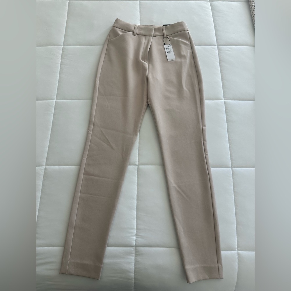 Express Women’s Beige Dress Pants